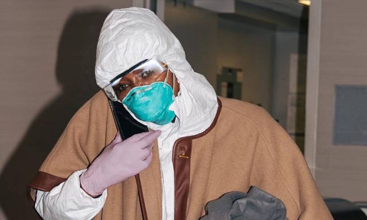 Κι άλλοι stars κυκλοφορούν με μάσκες για τον κορονoϊό και οι εικόνες μιλούν από μόνες τους (photos)