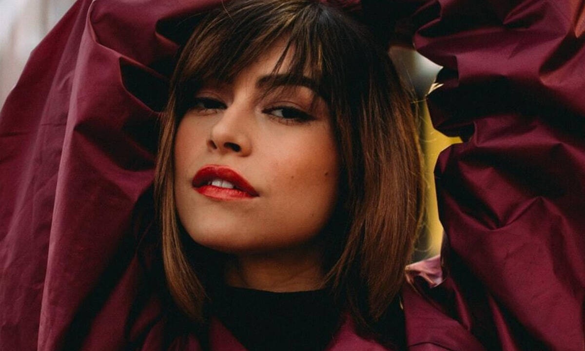 Τα συστατικά που πρέπει αυστηρά να αποφεύγεις αν έχεις λιπαρό δέρμα