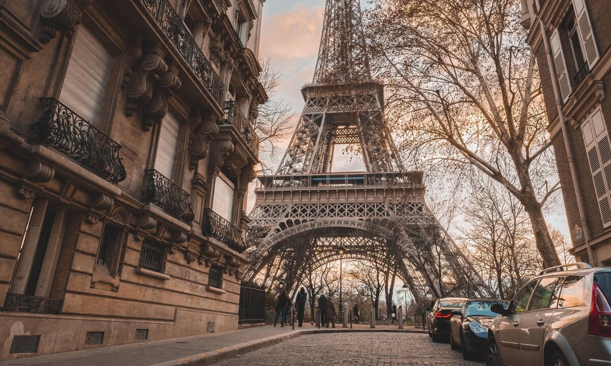 Μονακό και Πύργος του Άιφελ «θύματα» του κορονοϊού