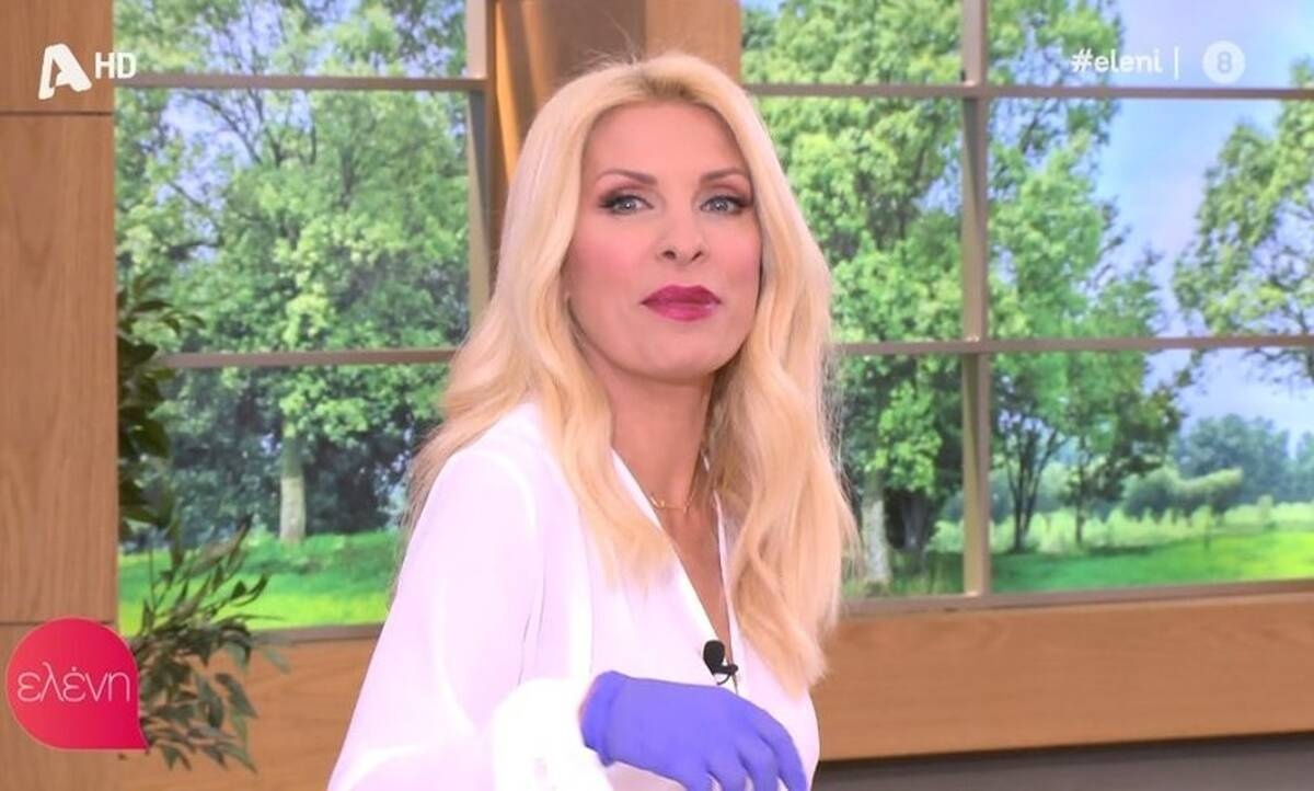 Ελένη Μενεγάκη: Έφαγε και το απόλαυσε – Πασαλειμμένη με σοκολάτα! 