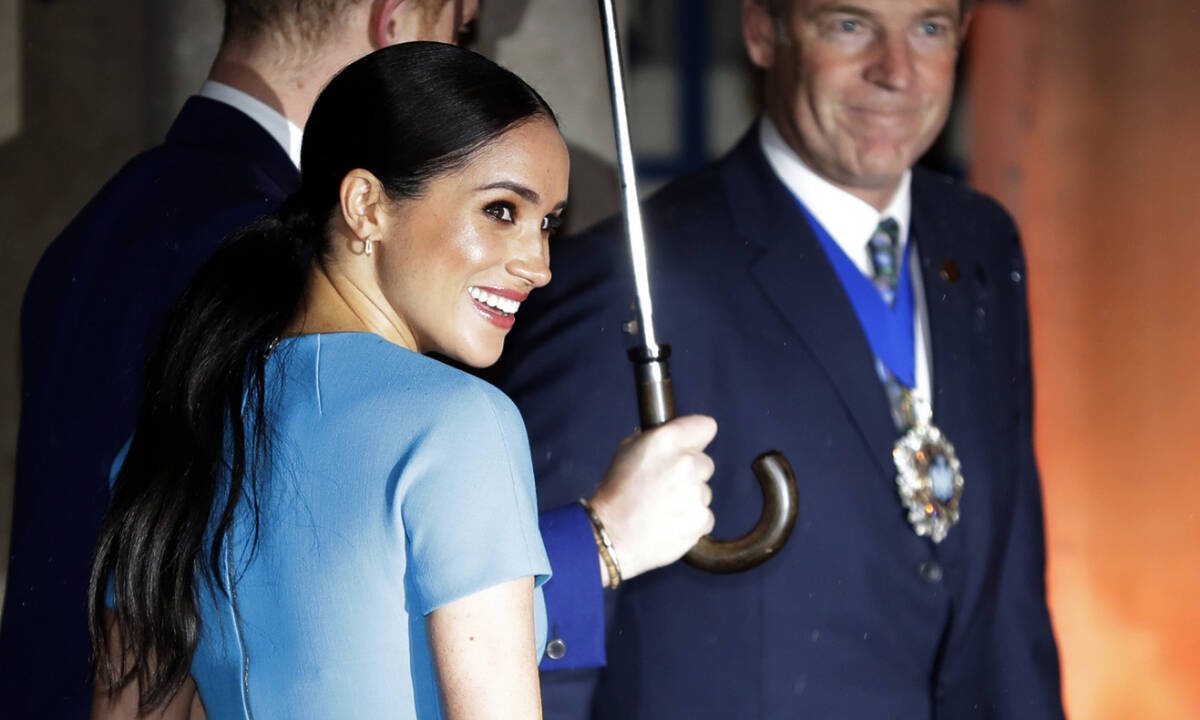 «Με πλήρωναν 70,000$ για να ξεσκεπάσω τη Meghan Markle»: Η δήλωση που θα βάλει φωτιά στο παλάτι