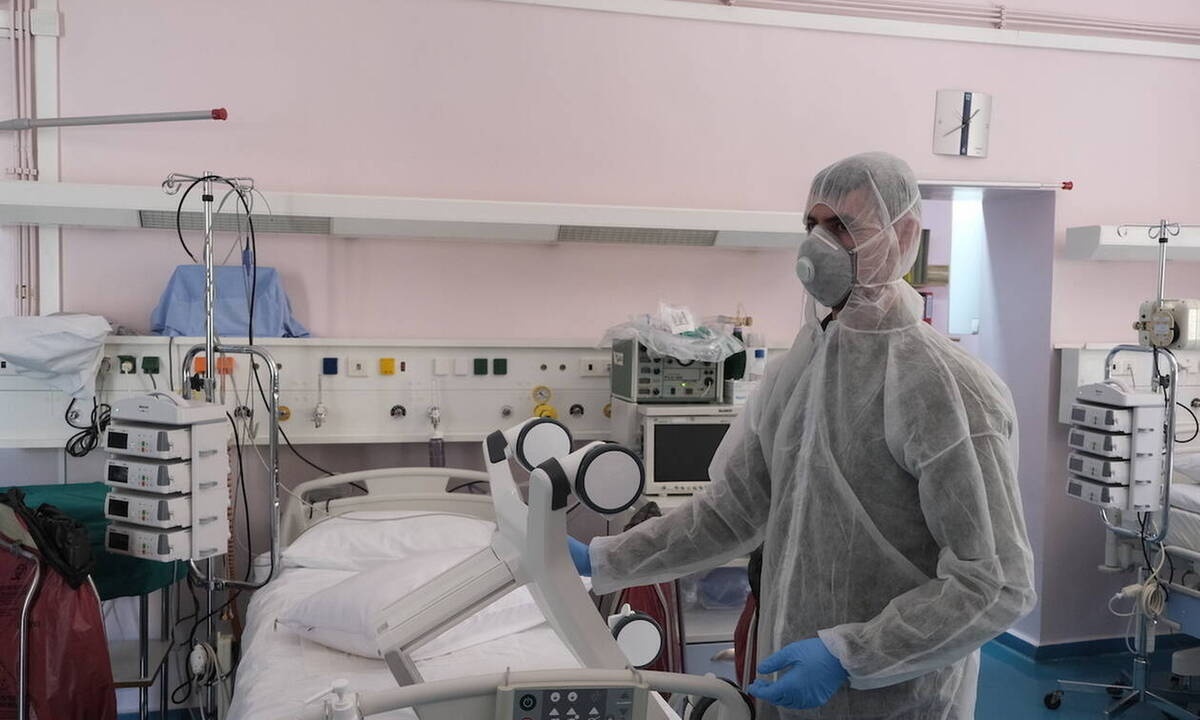 Κορονοϊός: Τρεις ακόμη νεκροί στην Ελλάδα, 13 συνολικά - Μεγαλώνει η μακάβρια λίστα των θυμάτων