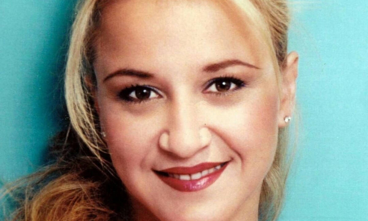 Θυμάσαι τη Φρίντα από το Παρά5; Δες πώς είναι σήμερα