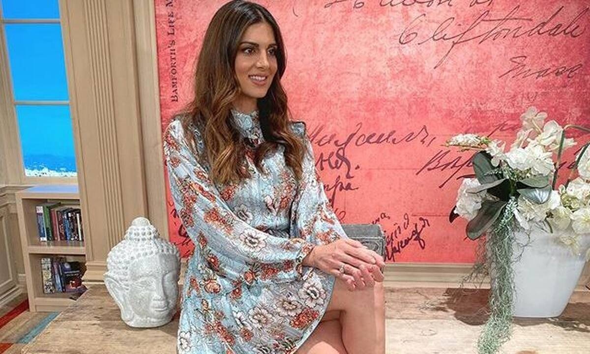 Σταματίνα Τσιμτσιλή: Δείτε τι συμβαίνει στο σαλόνι της παρουσιάστριας - Ένας χαμός! (Photos)