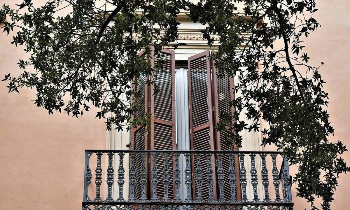 Λαμία: Δεν πίστευαν στα μάτια τους - Βγήκαν στα μπαλκόνια και «πάγωσαν» με το θέαμα