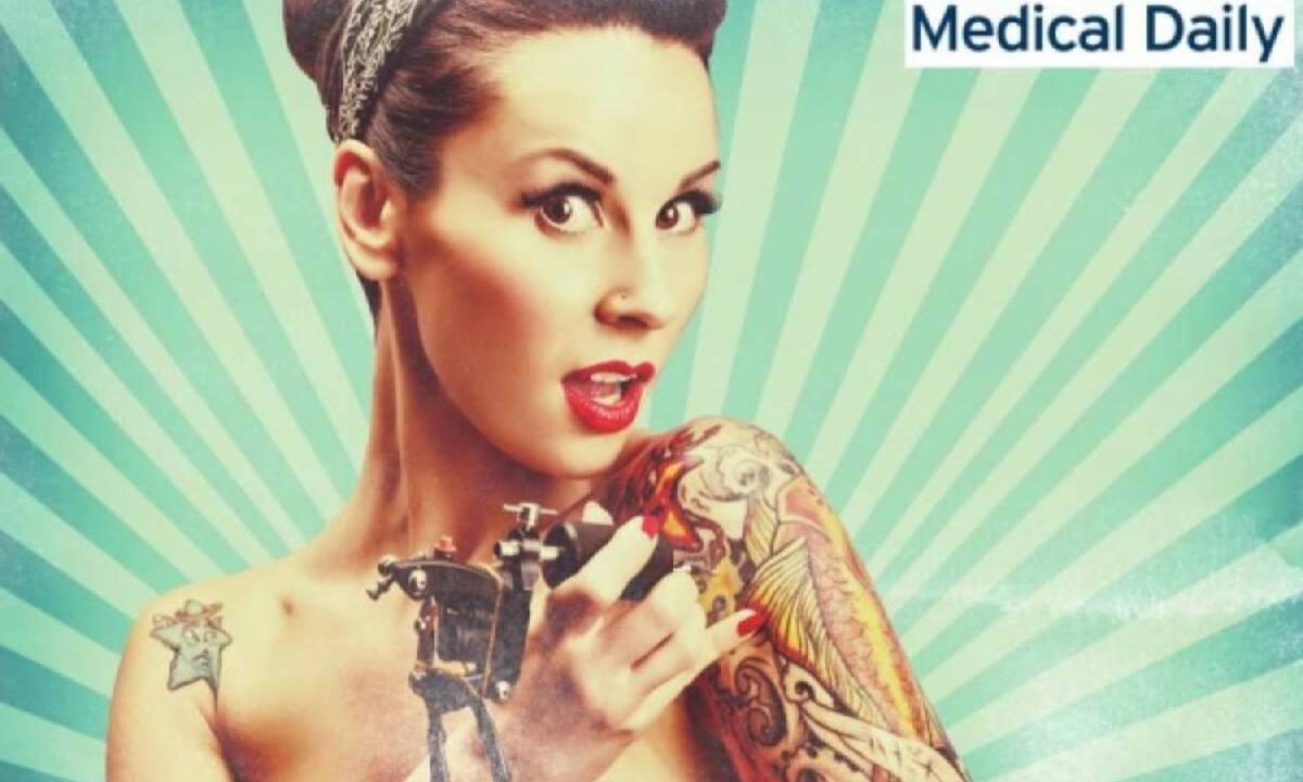 Δείτε πώς γίνεται ένα τατουάζ σε αργή κίνηση (βίντεο)