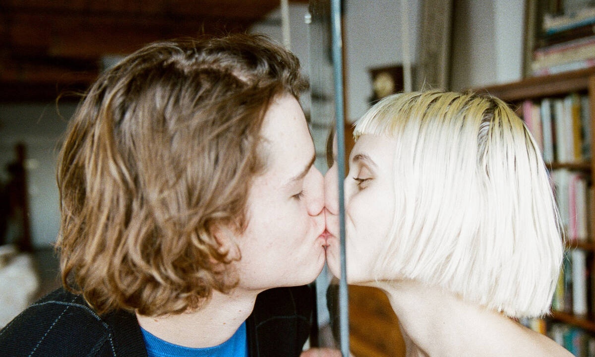 Βρήκαμε τι κοινό έχει η καραντίνα και η σχέση σου... και δεν είναι αυτό που νομίζεις