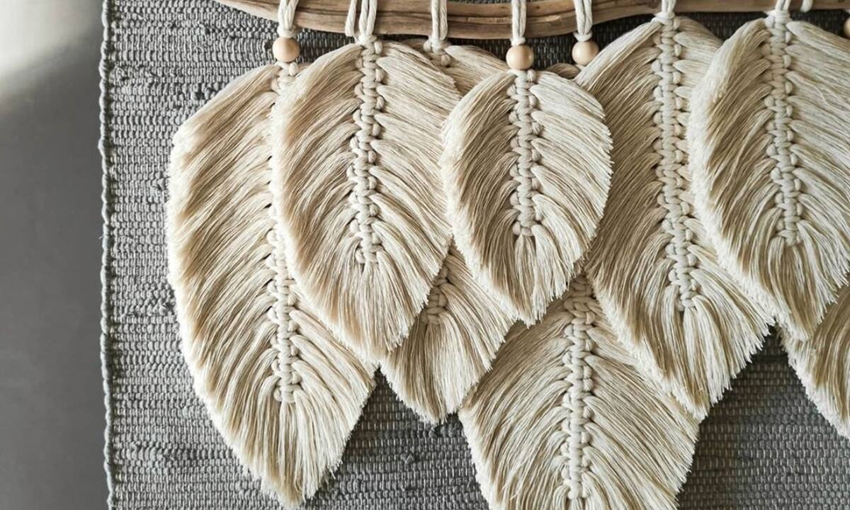 Macrame Feathers: Η νέα τάση στη διακόσμηση και πώς θα τα κατασκευάσεις