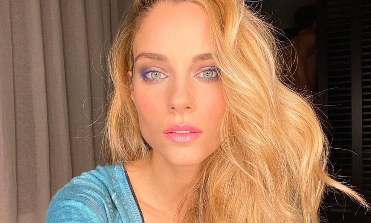 Δούκισσα Νομικού: Η ατάκα για το σύζυγό της που μας ενθουσίασε (video)