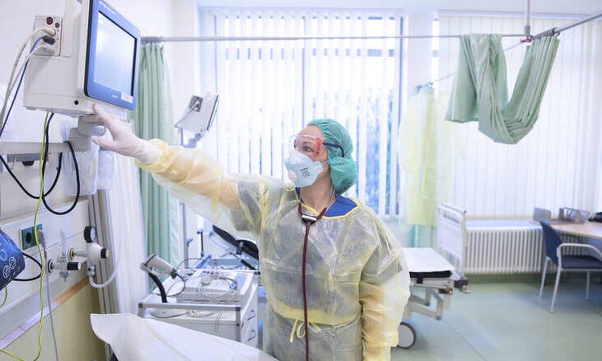 Κορωνοϊός: Πώς μια απλή κίνηση μπορεί να σώσει τις ζωές ασθενών