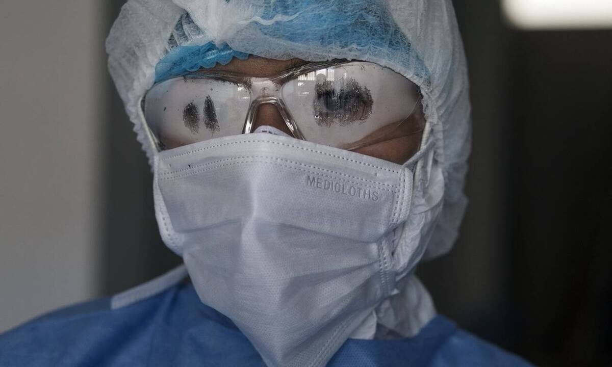 Κορονοϊός: Εφιαλτική πρόβλεψη από το Χάρβαρντ - Μέχρι πότε θα είμαστε σε καραντίνα