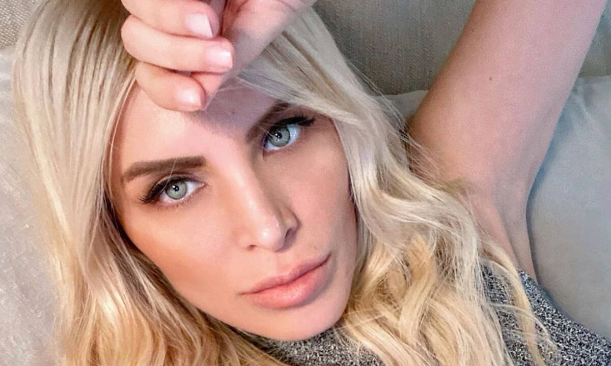 Η Κατερίνα Καινούργιου ανέβασε την πρώτη φωτογραφία με τον σύντροφό της κι «έριξε» το Instagram