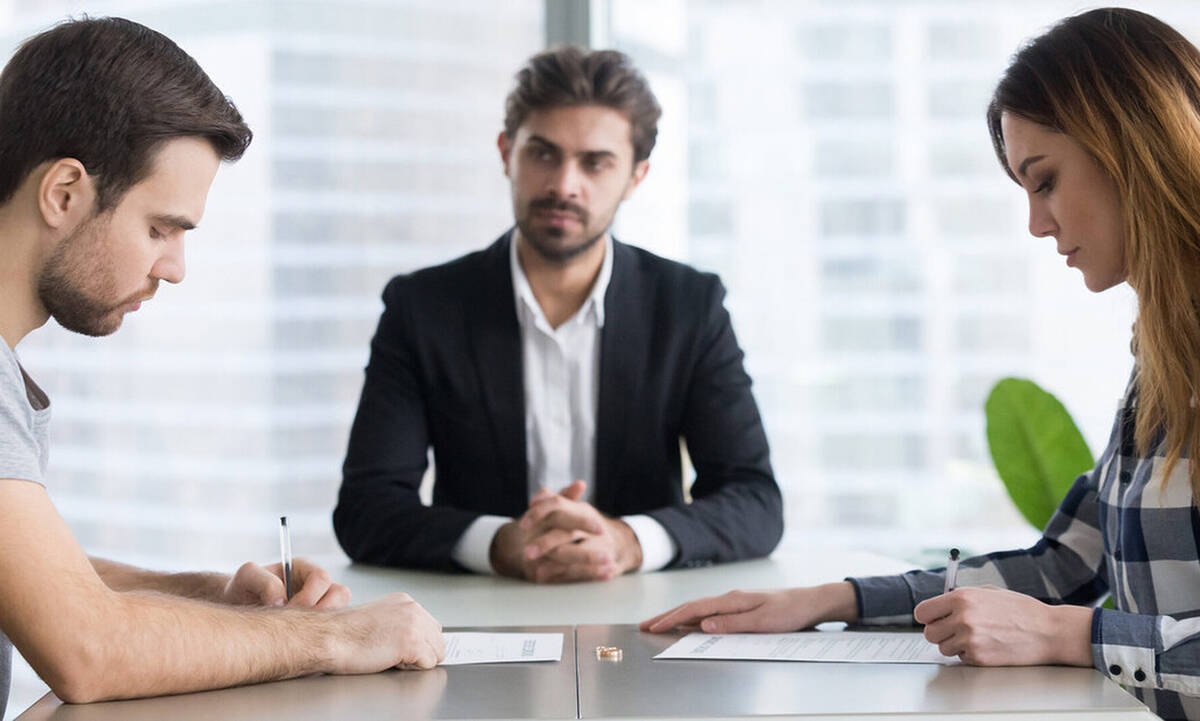 Πήραν διαζύγιο μετά από μια βδομάδα γάμου – ο λόγος θα σας τρελάνει!