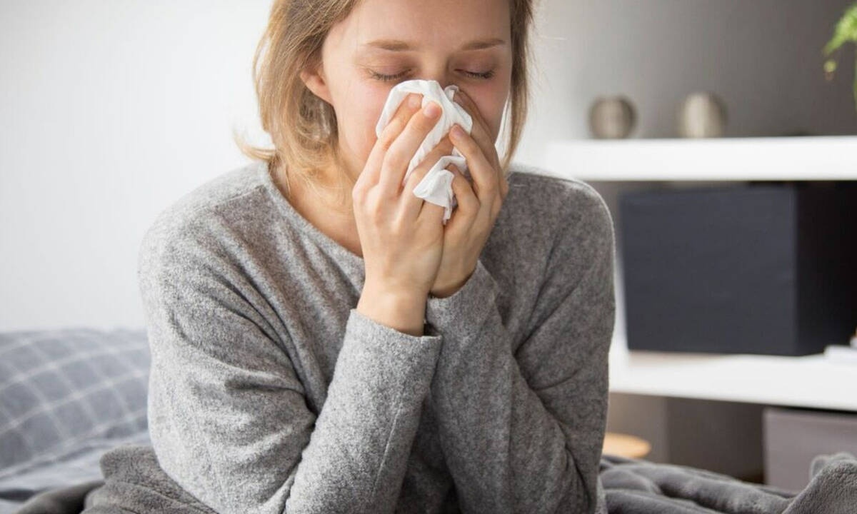 Κορονοϊός, ίωση ή αλλεργία; Δες πώς θα ξεχωρίσεις τα συμπτώματα