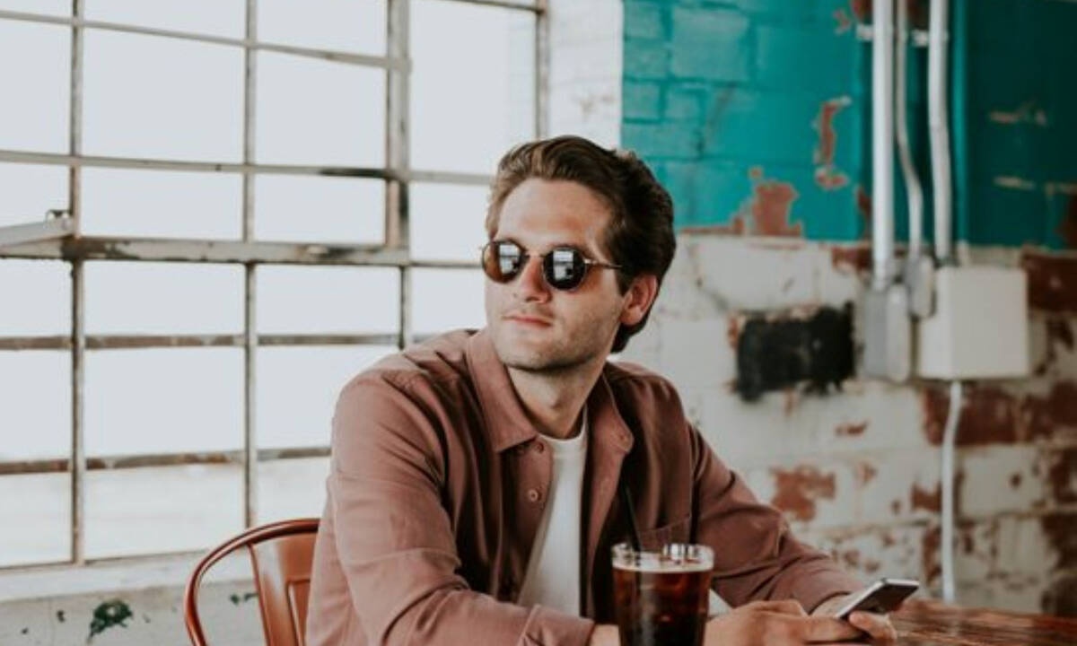 Μία απίστευτη λεπτομέρεια, για να καταλάβεις ότι σου λέει ψέματα μέσω μηνύματος (photos)