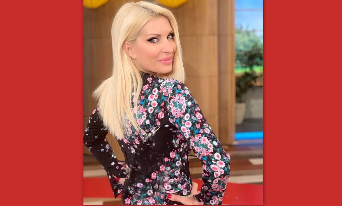 Ελένη Μενεγάκη: Αποκάλυψε πού θα πάει διακοπές με τα παιδιά της (Video)