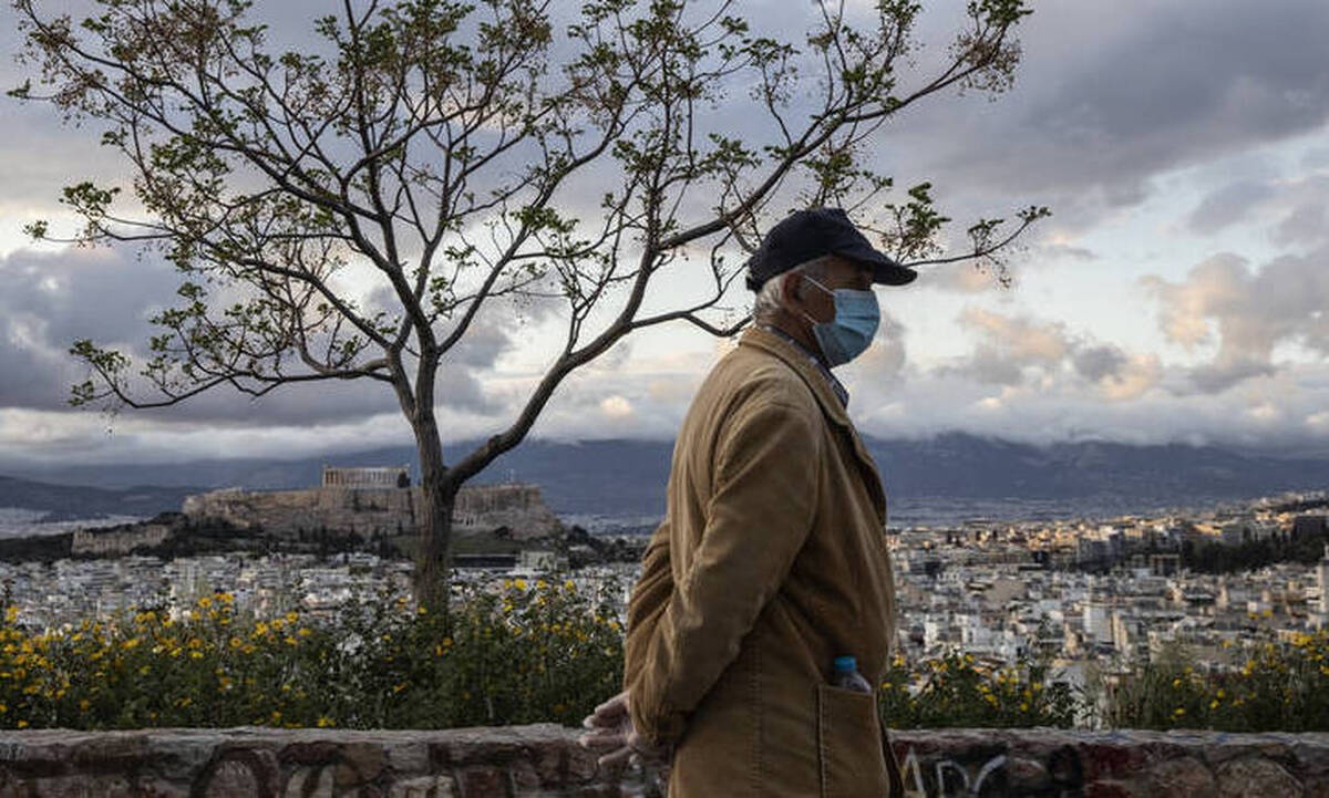 Αντιπρόεδρος ΕΟΔΥ: Πώς θα βγούμε από τα σπίτια μας - Οι τρεις άξονες
