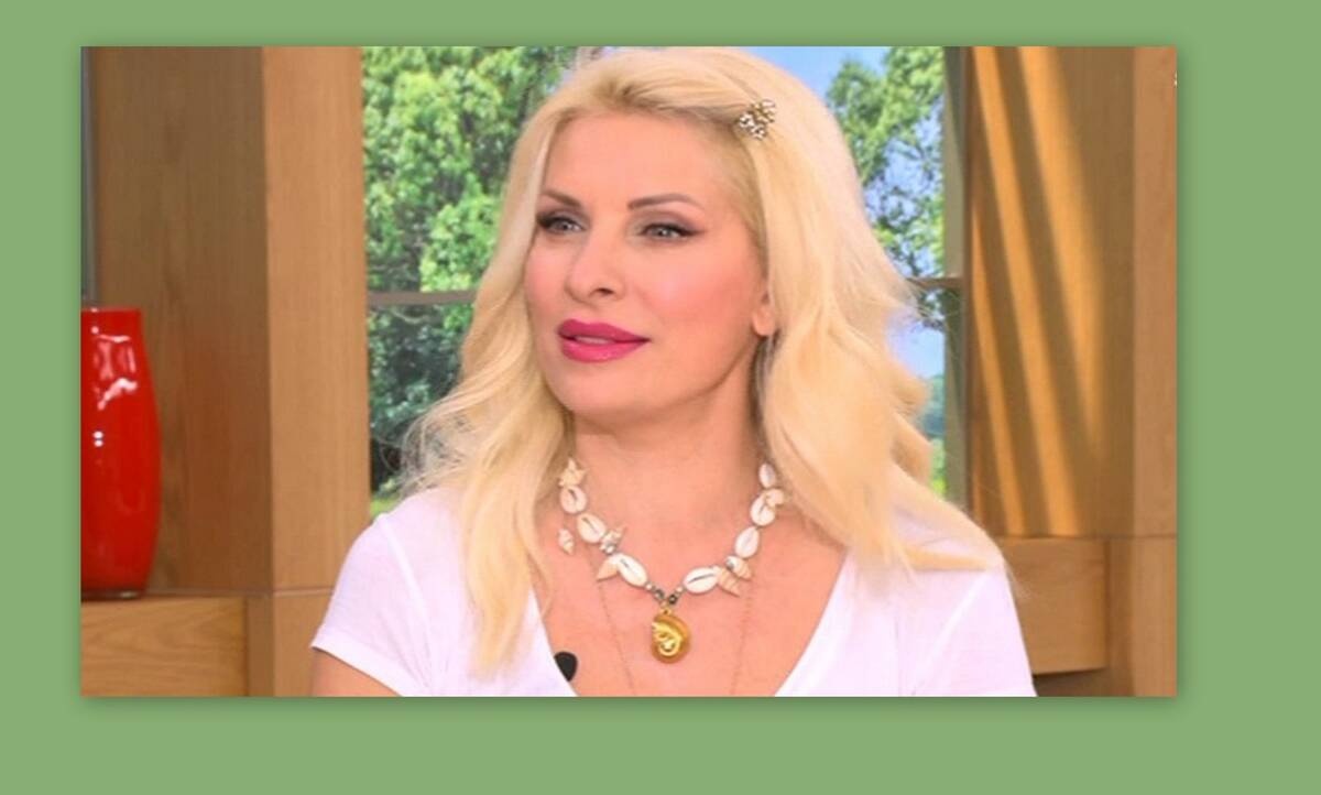 Ελένη Μενεγάκη: Δεν υπάρχει! Επική η γκάφα της on air!   