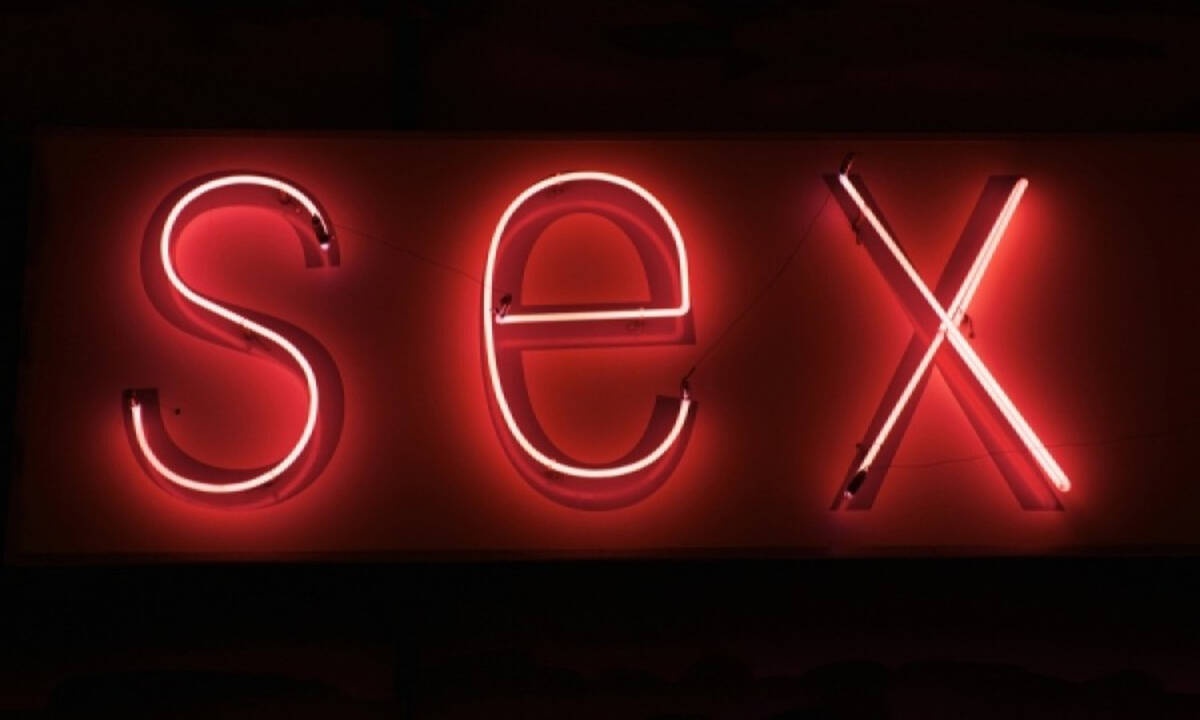 Οι 20 πιο διαδεδομένοι μύθοι για το σεξ σε ένα βίντεο!