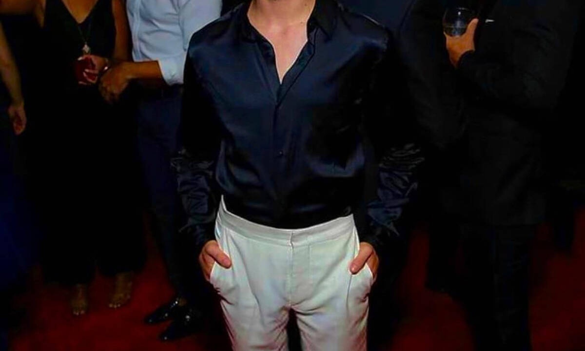 Ο πρωταγωνιστής του Stranger Things υποστήριξε τον διάσημο Tik- Toker και το Twitter ξεσπάει