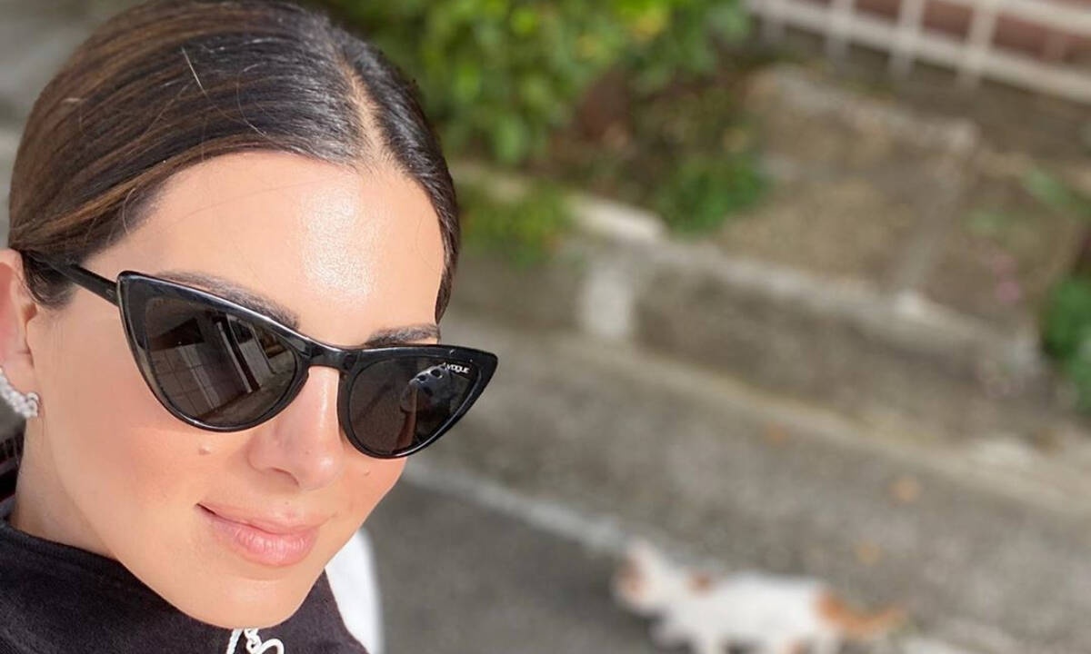 Σταματίνα Τσιμτσιλή: Οι φώτο από τον πανέμορφο κήπο του σπιτιού της και τα σχόλια στο Instagram