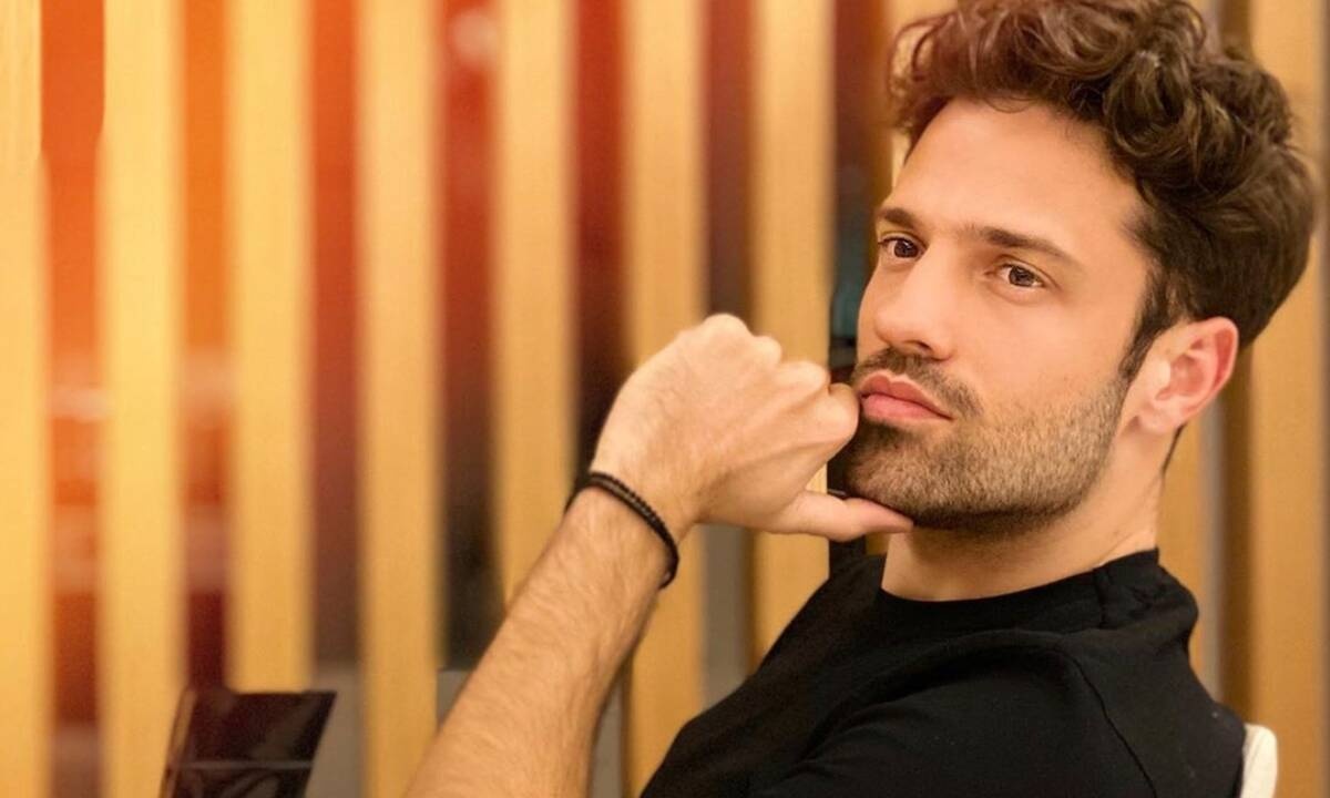 #SpitiMeTonArgiro: Ο Κωνσταντίνος ξυρίστηκε και το Twitter διχάστηκε άνευ προηγουμένου