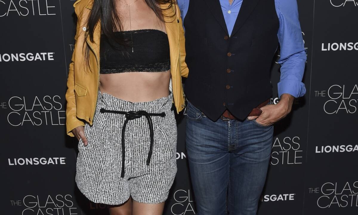 Σύζυγος ηθοποιού τον έκανε ρεζίλι: «Πρέπει να είσαι κακός άνθρωπος για να κερατώνεις στην καραντίνα»