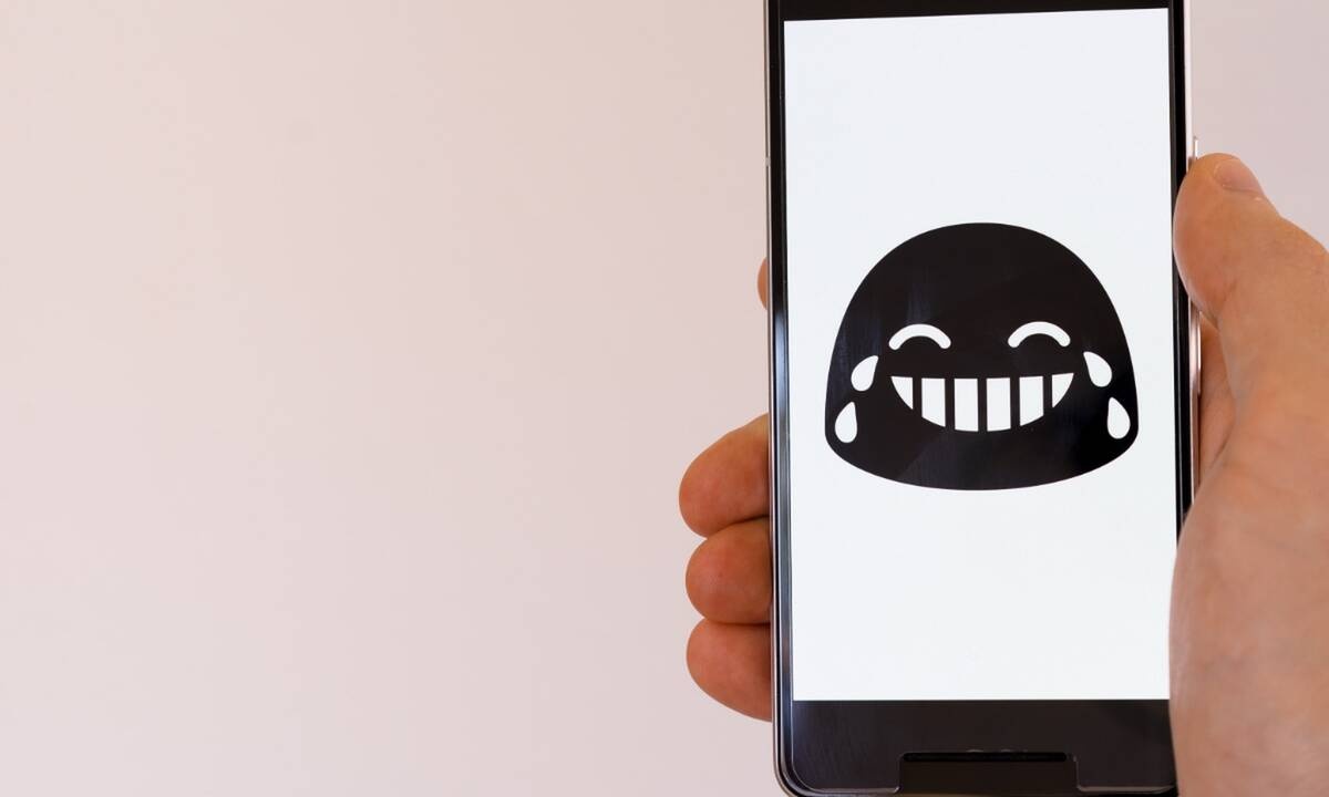 Σου βρήκαμε τα Top 5 challenges του Tik- Tok. Πόσα από αυτά έχεις κάνει;