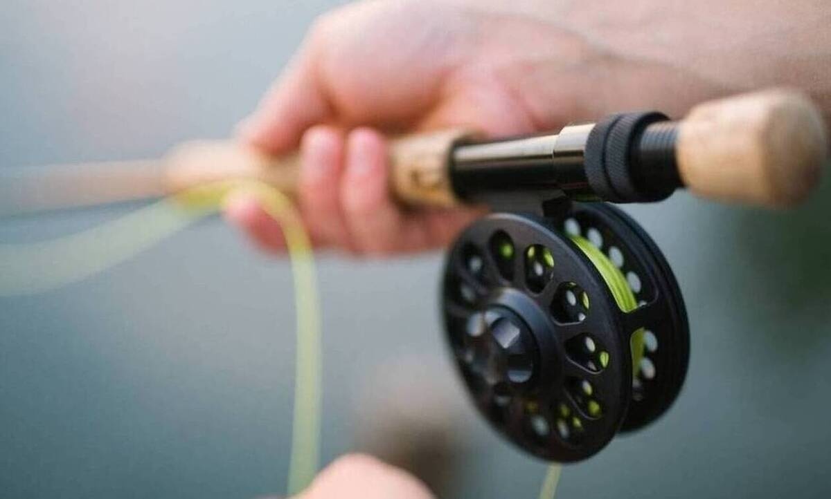 Τρομερή ψαριά: Δείτε το τέρας που τράβηξε με το καλάμι του (pics)