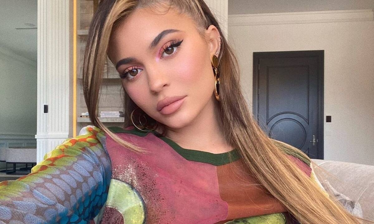 Η Kylie Jenner άλλαξε look... ξανά