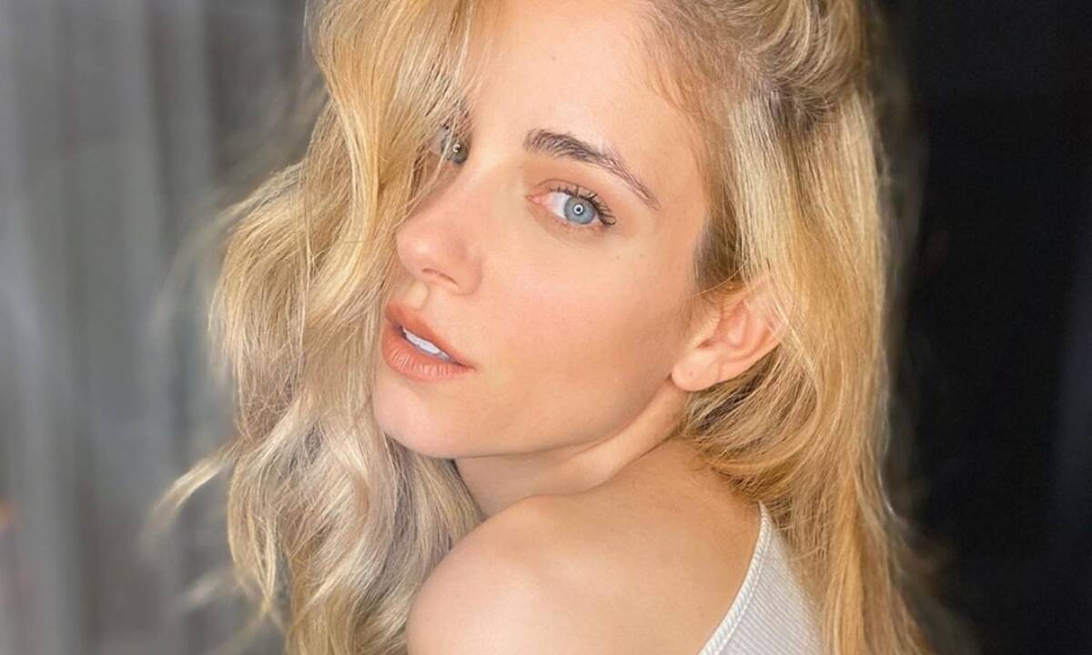 Η Δούκισσα Νομικού επιστρέφει στην τηλεόραση σε ρόλο έκπληξη