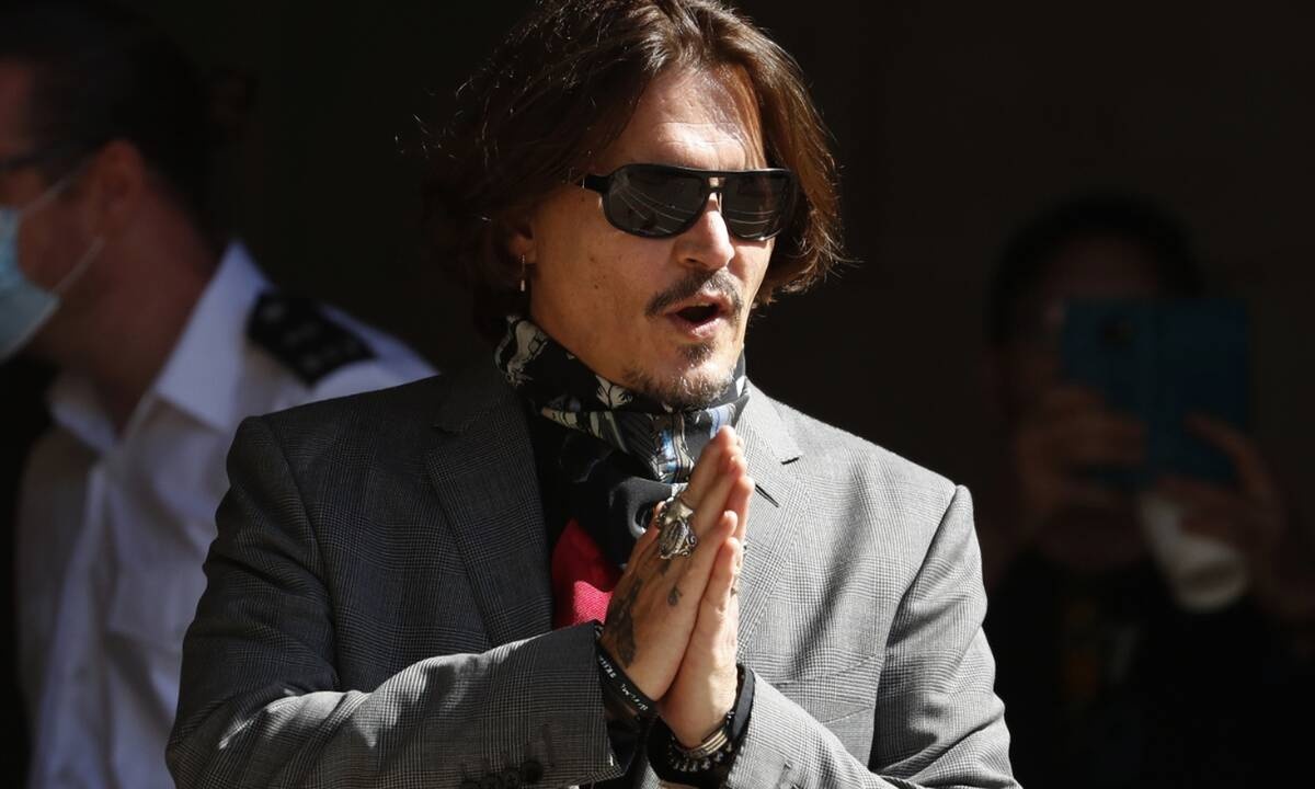 «Ο Depp έριξε την Kate Moss από τις σκάλες»: Νέα κατάθεση-φωτιά!