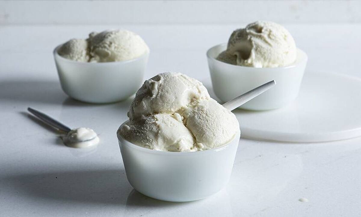 Φτιάξε το gelato βανίλια του Άκη Πετρετζίκη!
