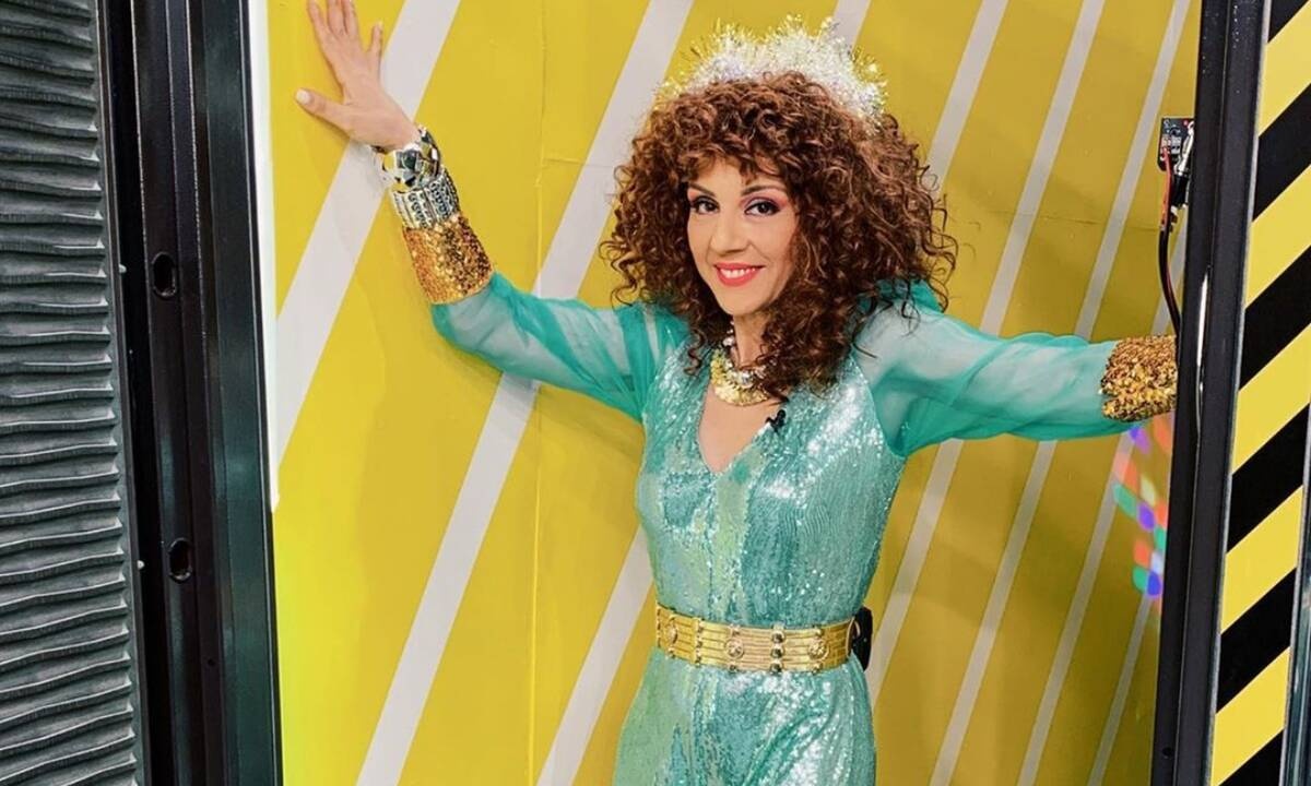 Βάνια / Ματίνα Νικολάου: Το κορμί της συγκλονίζει με μαγιό