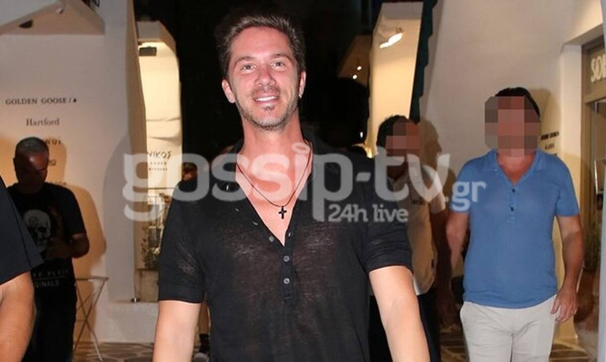 Τα... νυχτοπερπατήματα του Νίκου Οικονομόπουλου στη Μύκονο! (photos)