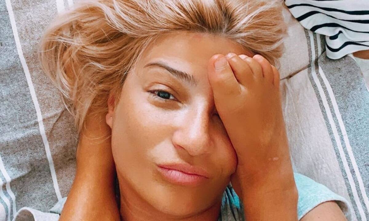 Φαίη Σκορδά: Δείτε τι μαγείρεψε για πρωινό στα παιδιά της (vid)