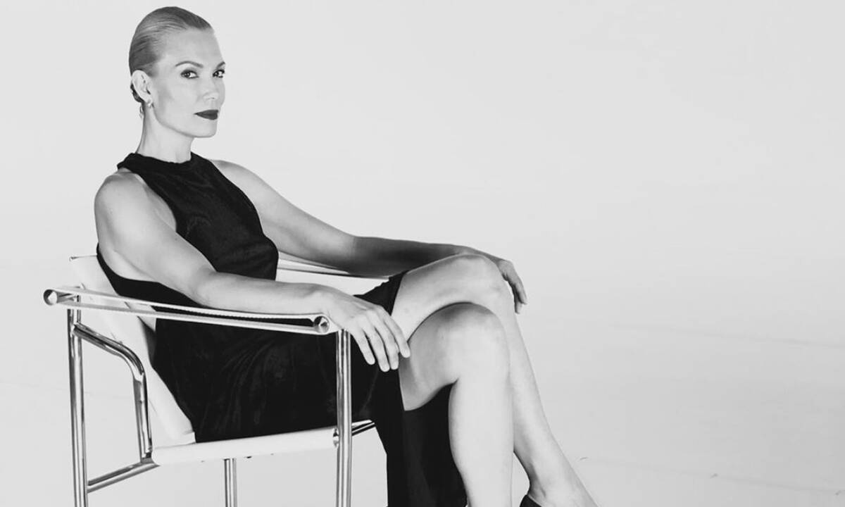 Αυτή είναι η κούκλα 13χρονη βαφτιστήρα της Βίκυς Καγιά (pics)