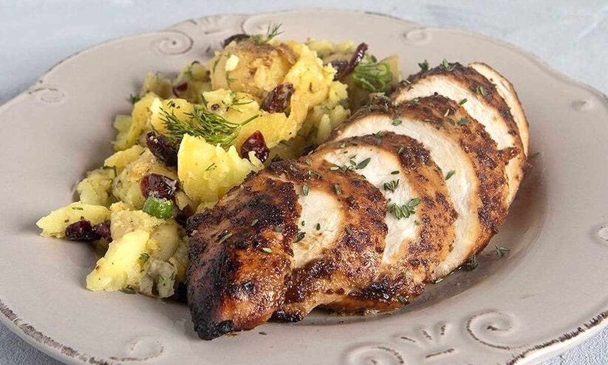 Πεντανόστιμο γλυκόξινο κοτόπουλο στον φούρνο από τον Άκη Πετρετζίκη! 