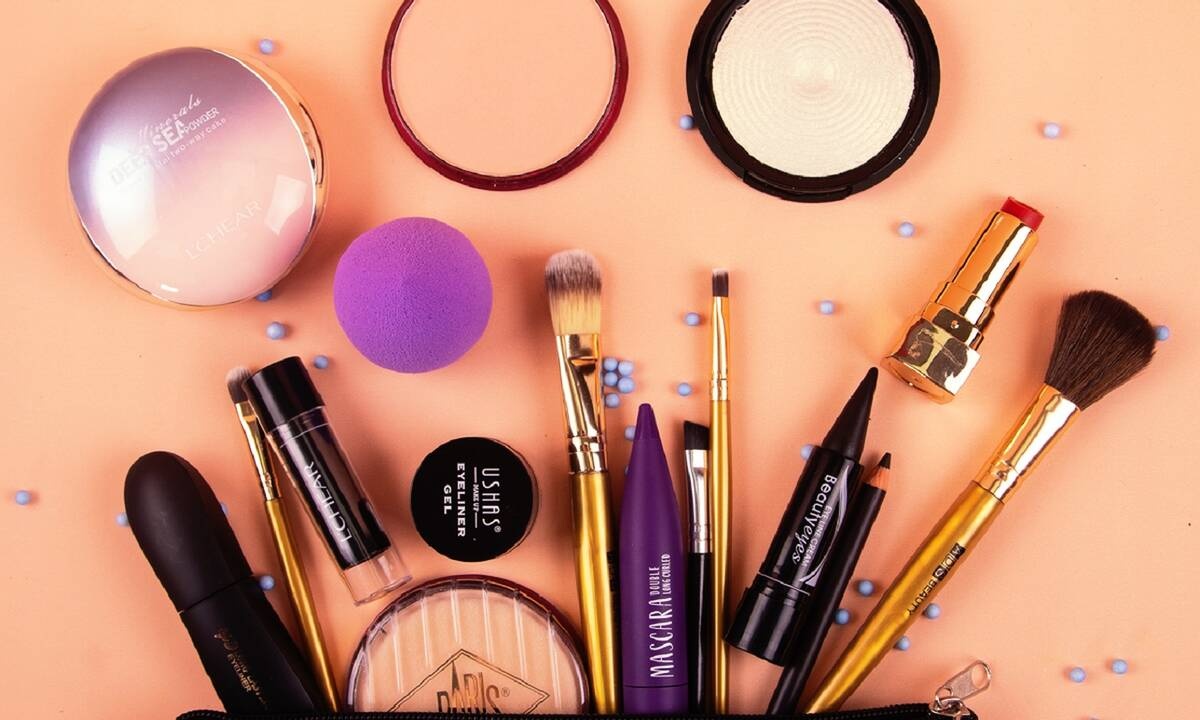 4 τρόποι για να αξιοποιήσεις τα ληγμένα καλλυντικά σου