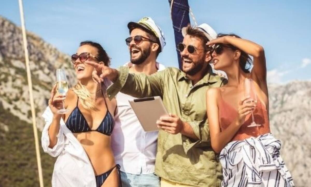 Σήμερα 14/08:  Τελευταία ευκαιρία για αναχώρηση