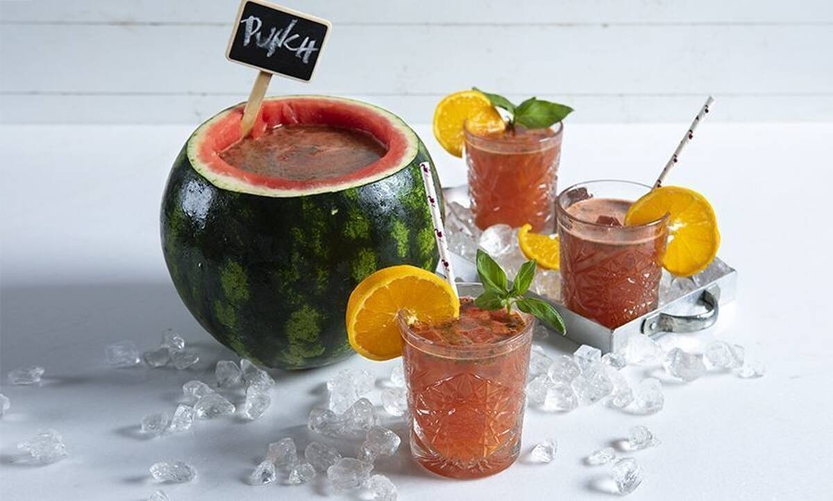 Δροσιστικό fruit punch καρπούζι από τον Πετρετζίκη