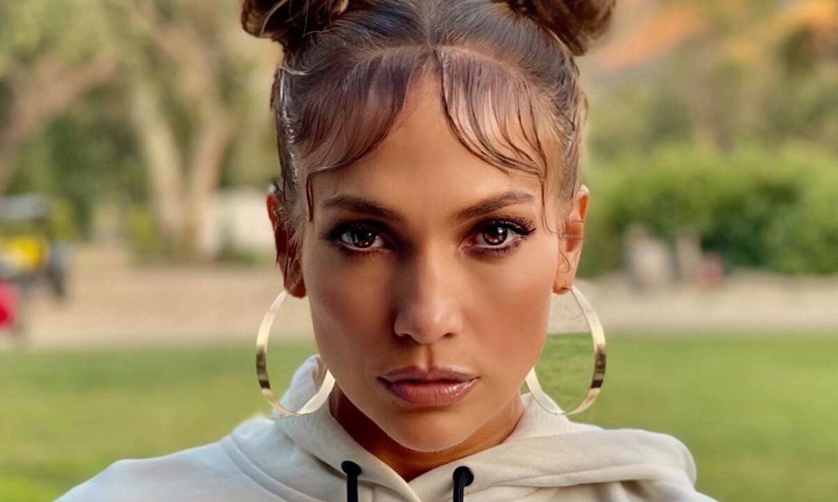 Εσύ ήξερες πως η Jennifer Lopez έχει αδερφές;