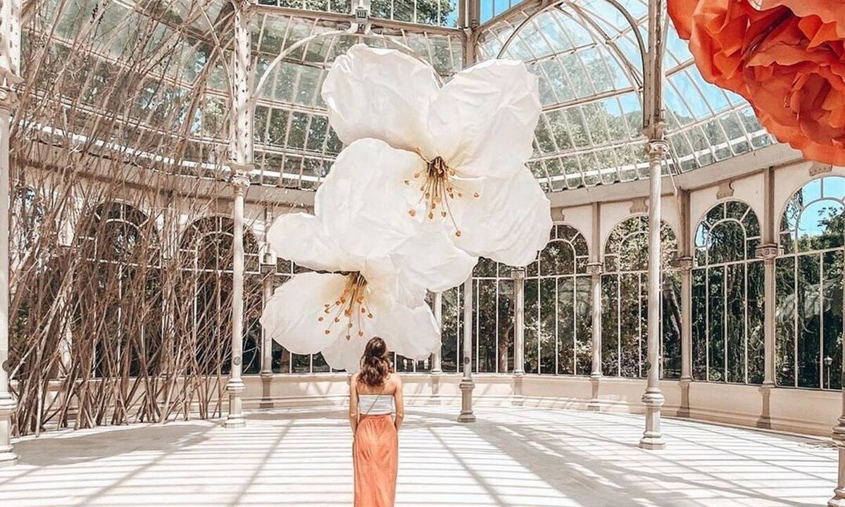 Με ολάνθιστα λουλούδια γέμισε το Palacio de Cristal στη Μαδρίτη