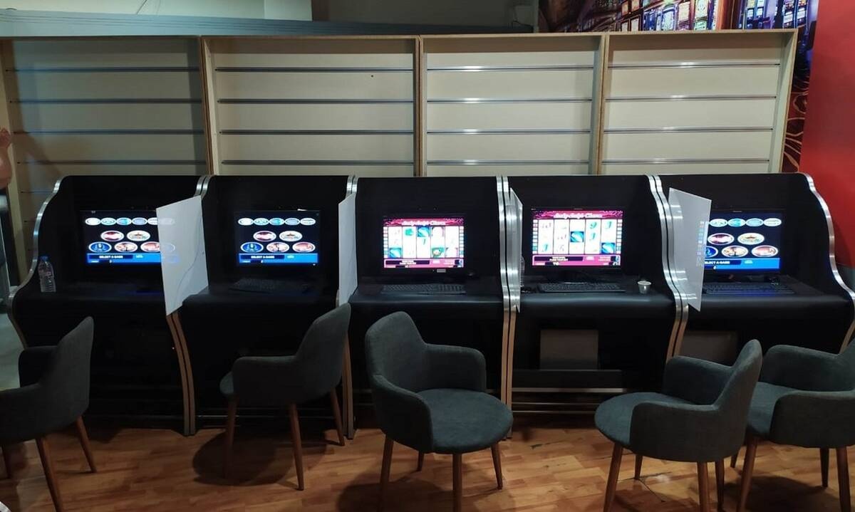 Nέες συλλήψεις για παράνομο τζόγο στην Αττική – Έξι άτομα στον εισαγγελέα