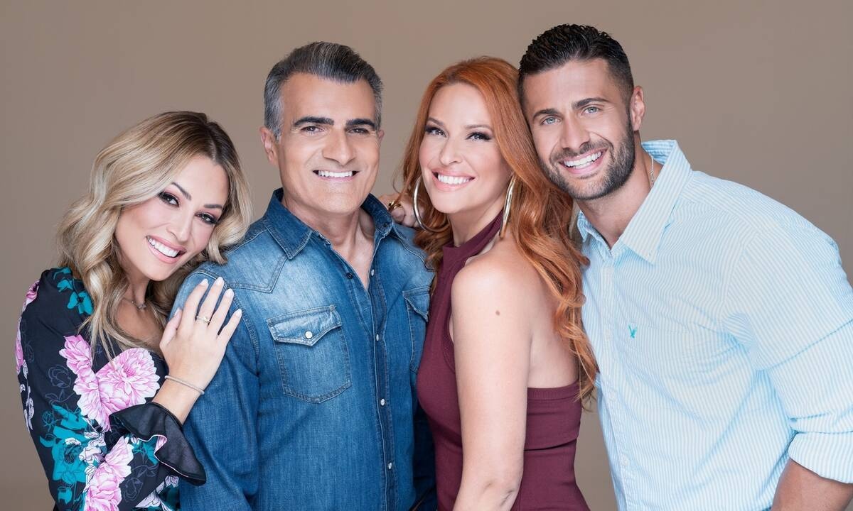 «Έλα Χαμογέλα!» Η Σίσσυ Χρηστίδου και η παρέα της επιστρέφουν