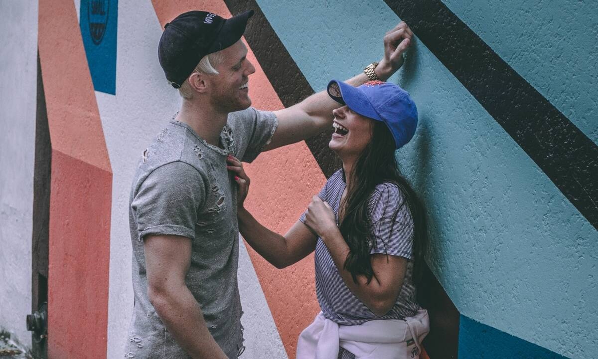 Δεν κάνεις σεξ; 4 πράγματα που θα σου συμβούν