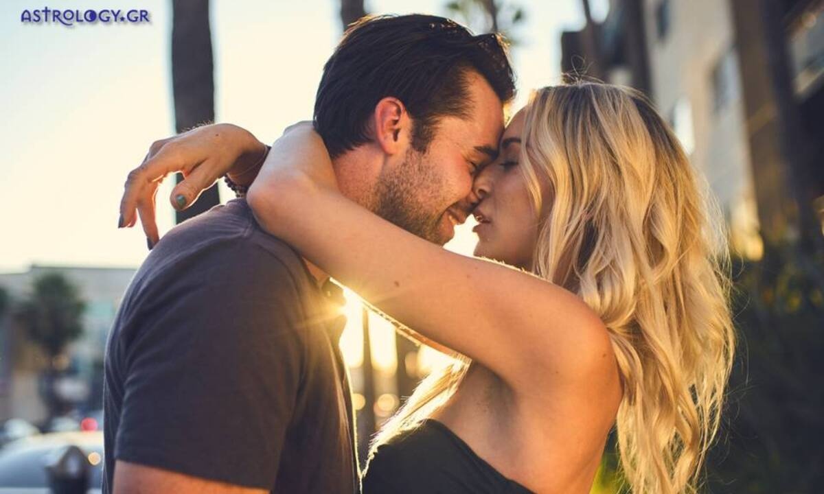 Αυτά τα 3 ζωδιακά ζευγάρια είναι «ασυγκράτητα», όπου κι αν βρεθούν!