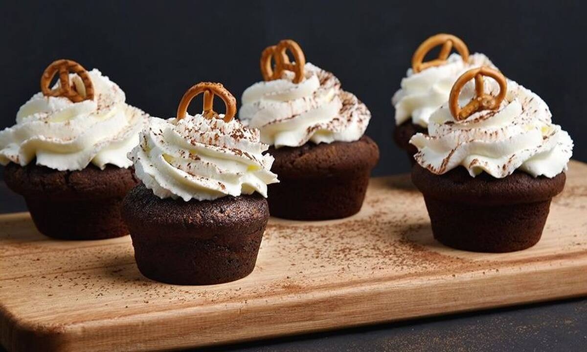 Cupcakes με καφέ από τον Άκη Πετρετζίκη