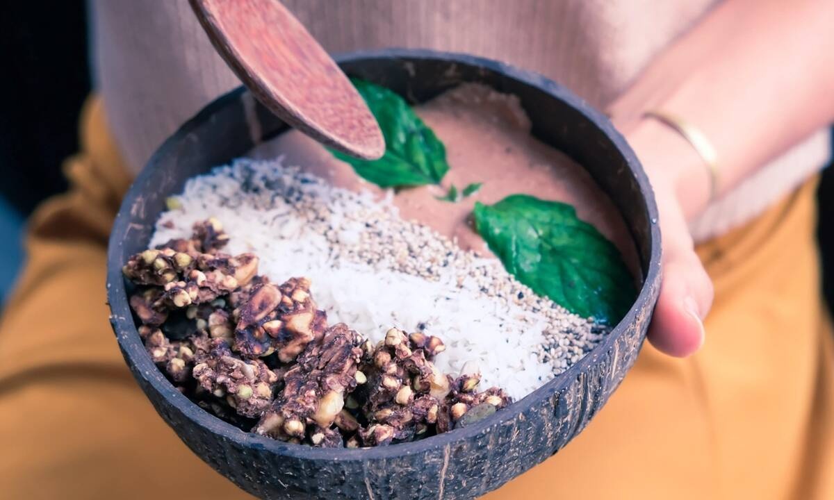 Ο απίστευτος λόγος για τον οποίο πρέπει να εντάξεις το κακάο στο πρωινό σου