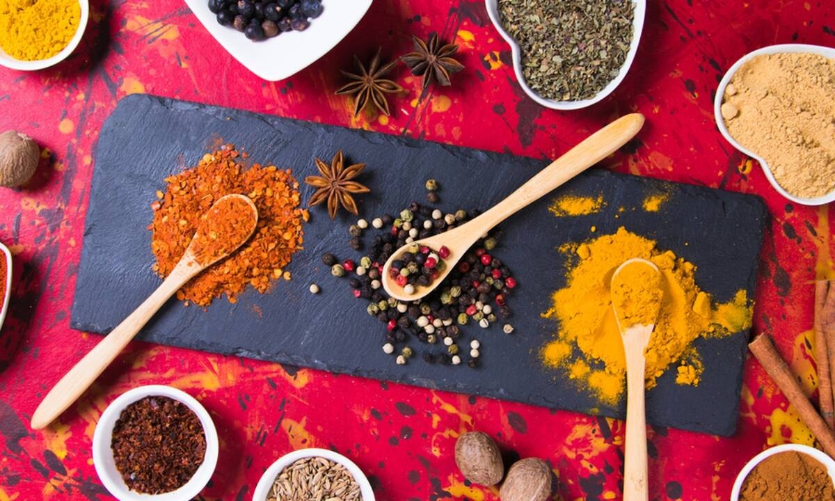 Κεφάλαιο «αδυνάτισμα»: 10 μπαχαρικά & βότανα για ευκολότερη απώλεια βάρους (pics)